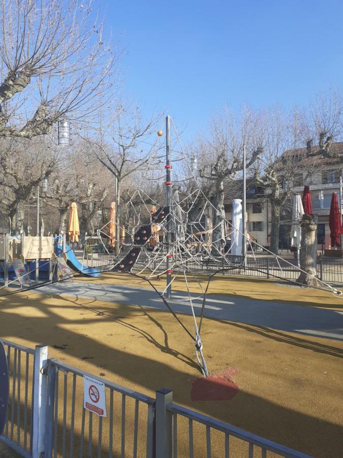Charmant Appartement A 150 M Des Thermes Et Du Centre Ville Τονόν-λε-Μπαιν Εξωτερικό φωτογραφία