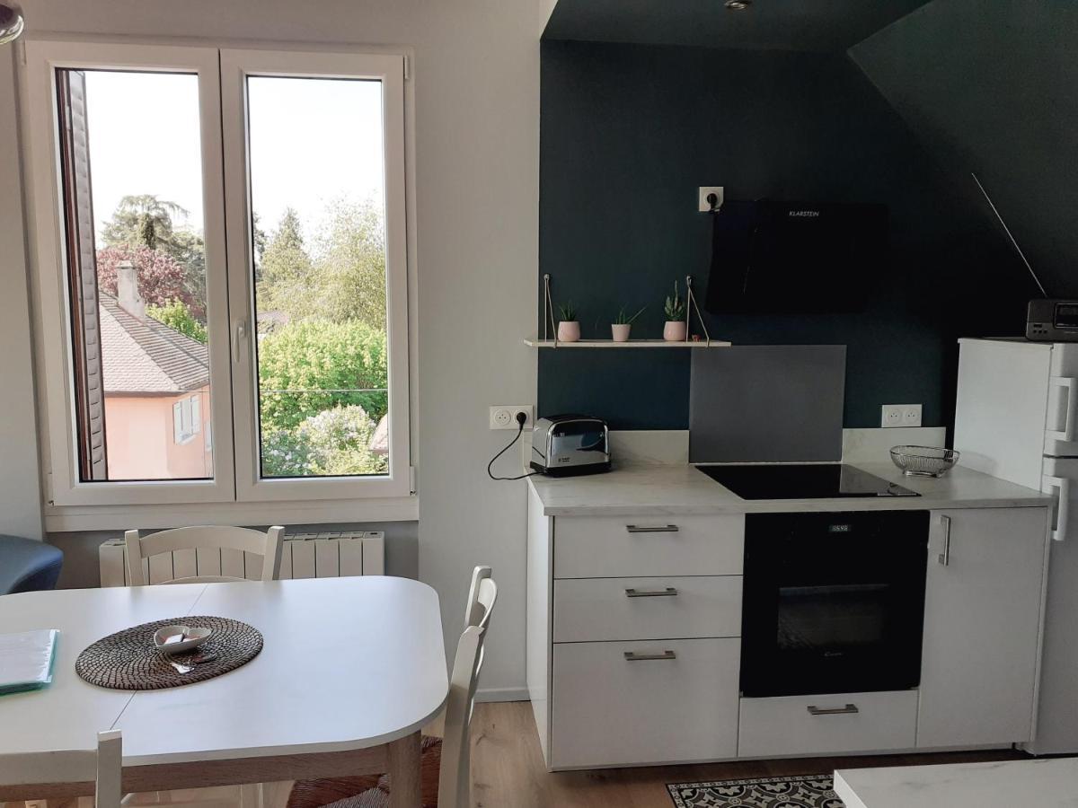 Charmant Appartement A 150 M Des Thermes Et Du Centre Ville Τονόν-λε-Μπαιν Εξωτερικό φωτογραφία